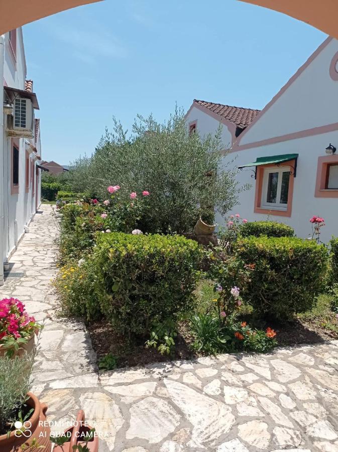 Villa Yannis โรดา ภายนอก รูปภาพ