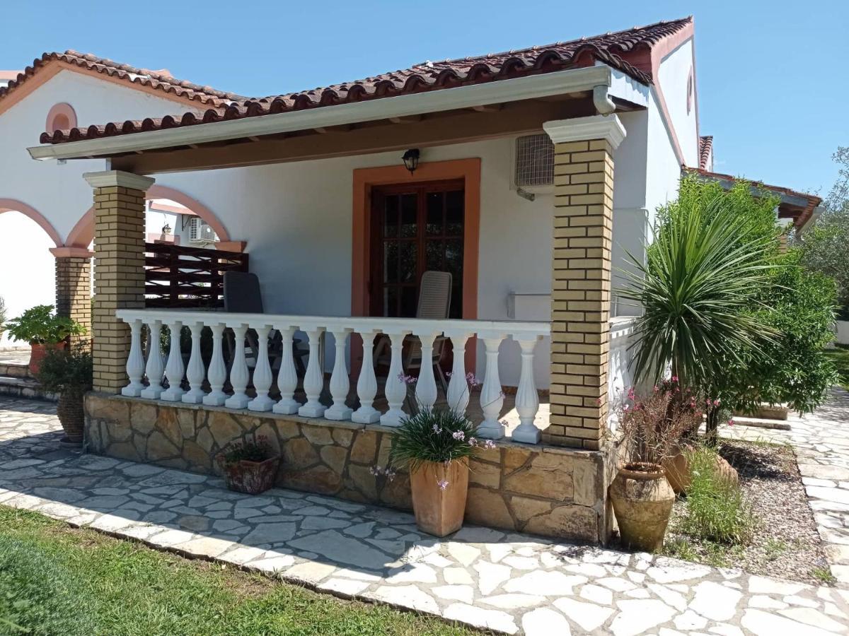 Villa Yannis โรดา ภายนอก รูปภาพ